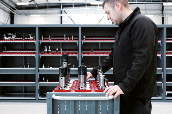 PROFESSIONALS AT WORK CNC storage and transport systems made by LISTA give you the perfect solution for your tool logistics.